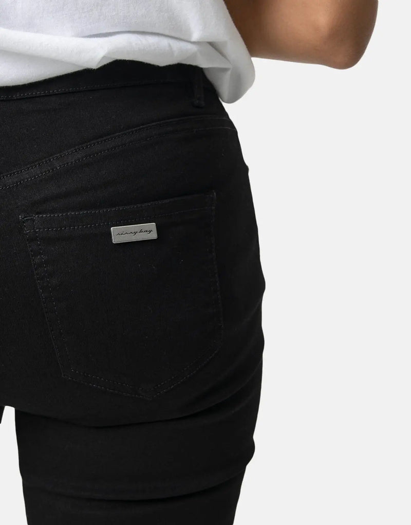 Sissy Boy Women's Mid-Rise Black Bootleg Jeans: Stylish, Flattering Fit