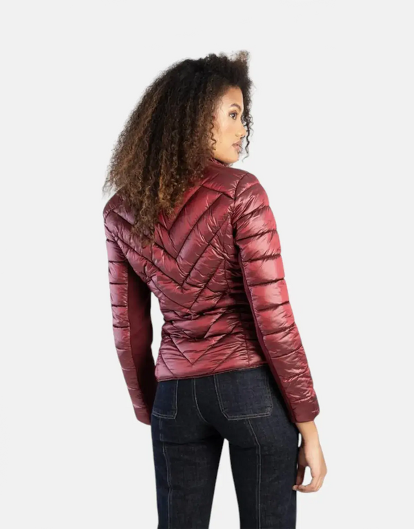 Chic Sissy Boy Ravillla Puffer Jacket: Warm, Stylish, Burgundy Winter Essential for Women
