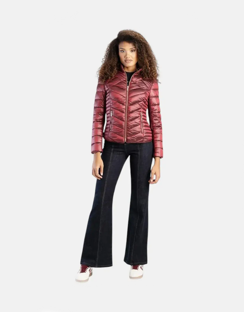 Chic Sissy Boy Ravillla Puffer Jacket: Warm, Stylish, Burgundy Winter Essential for Women