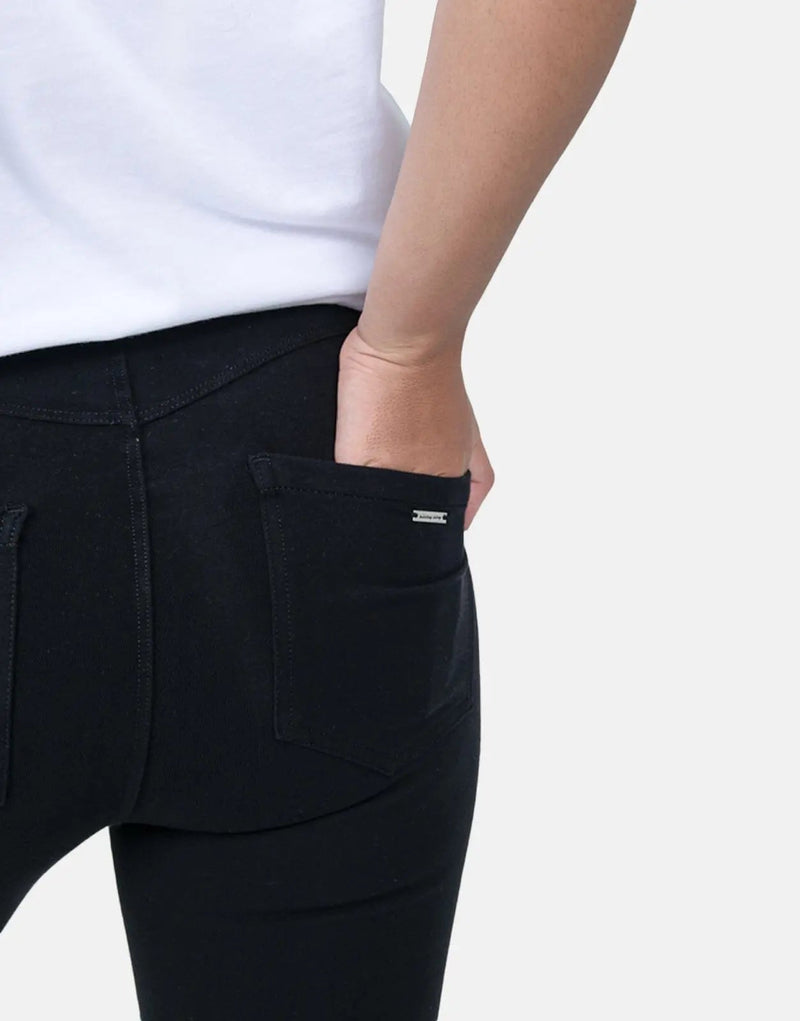 Sissy Boy Chic Zip Knit High-Waisted Black Denim Bootleg Jeans
