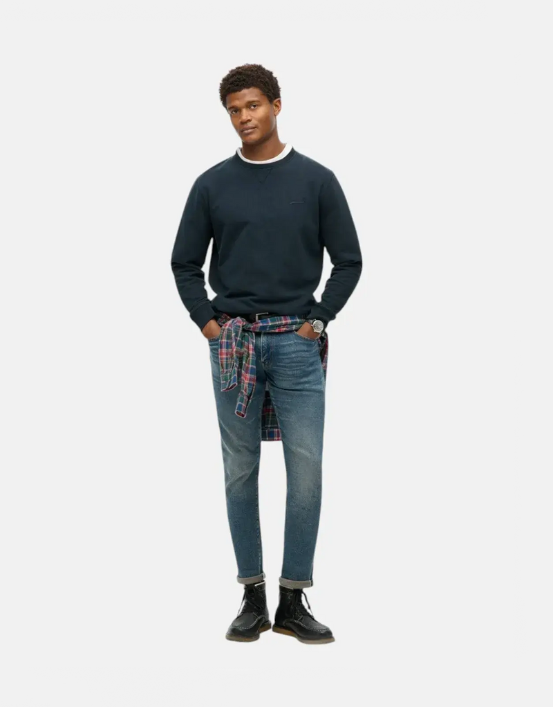 Superdry Essential Logo Crew Neck Eclipse Navy Sweatshirt – Cozy, Stylish, Loose Fit