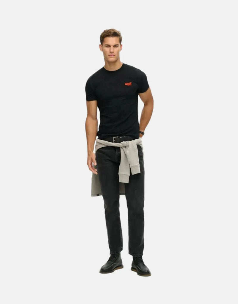 Superdry Essential Logo Black T-Shirt: Organic Cotton, Slim Fit, Versatile Style