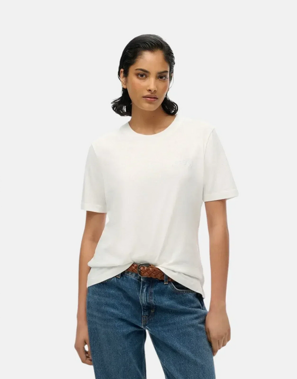 Superdry Essential Logo Tee: Relaxed Fit, Embroidered, Soft Organic Cotton