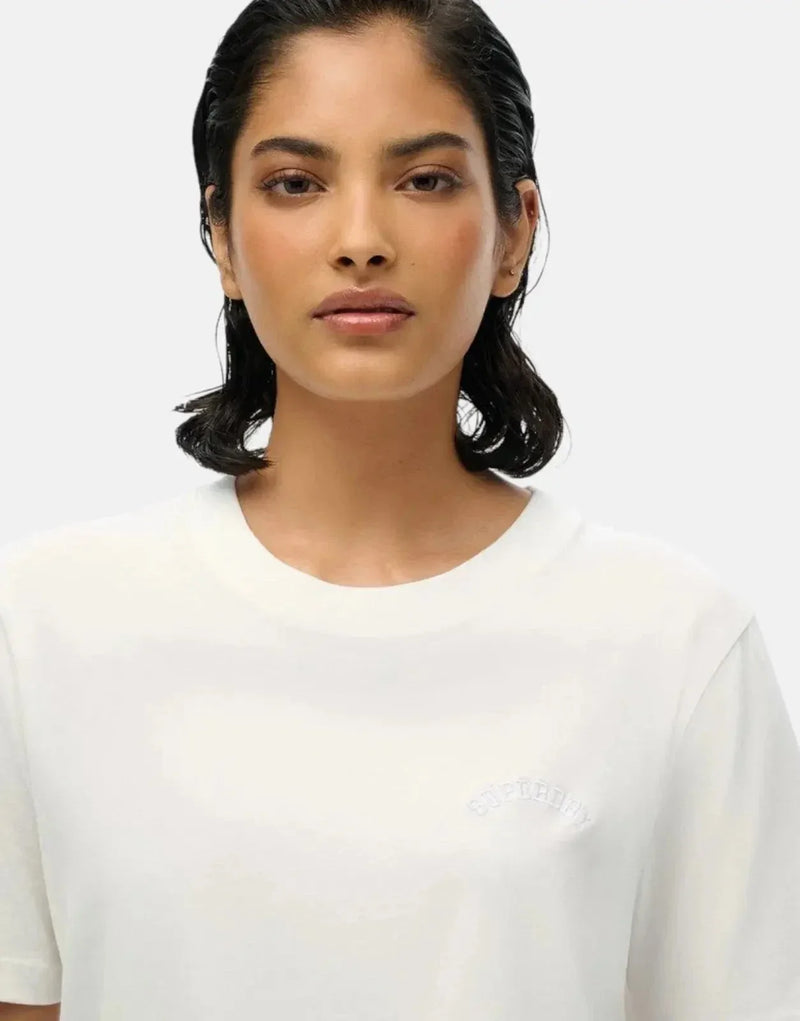 Superdry Essential Logo Tee: Relaxed Fit, Embroidered, Soft Organic Cotton