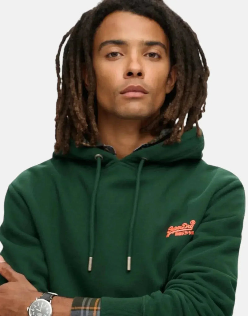 Superdry Essential Logo Green Hoodie: Comfortable Embroidered Design for Everyday Style