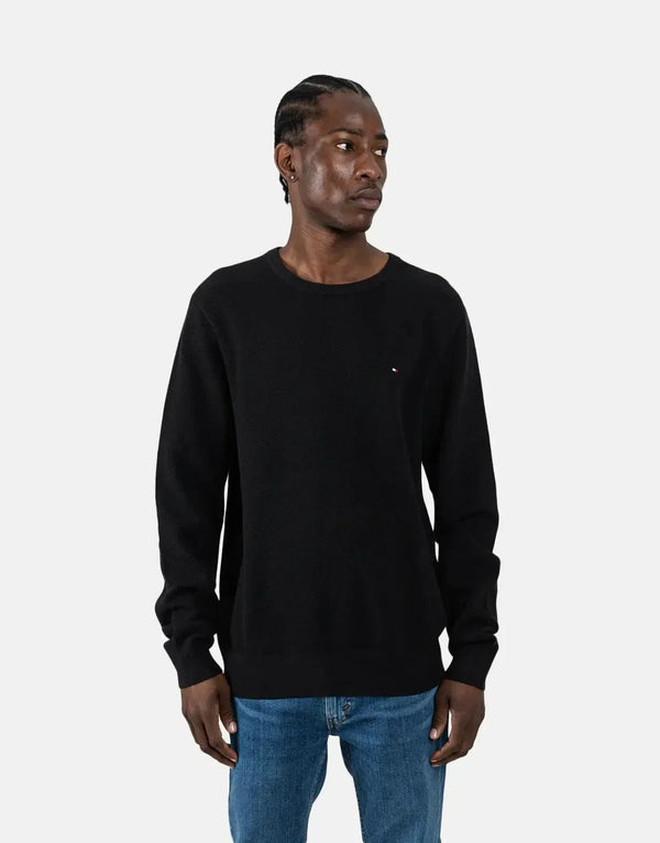 Tommy Hilfiger Essential Structure Black Crew Neck T-Shirt: Soft, Durable, Timeless Style